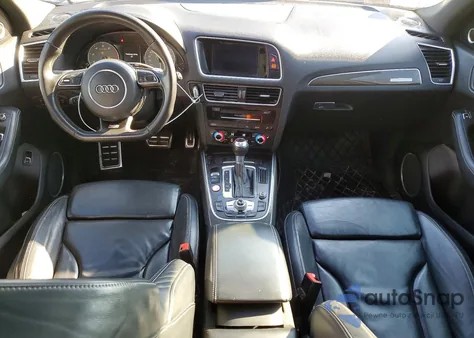 2016 Audi Sq5 Premium Plus z USA, uszkodzony, nr VIN WA1CCAFP9GA012581